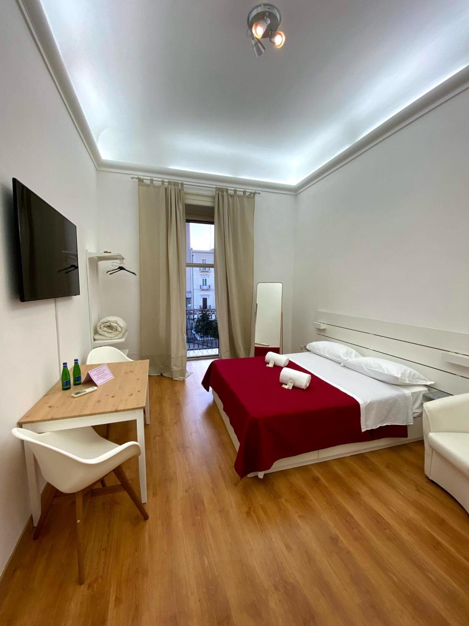 Amica Taranto In Piazza Apartman Kültér fotó